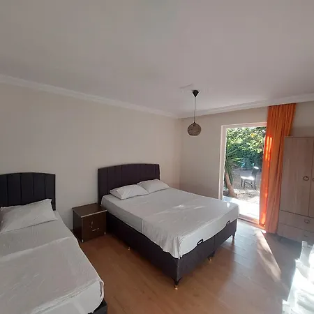Bed and breakfast Near Lykia Way Oludeniz Pool